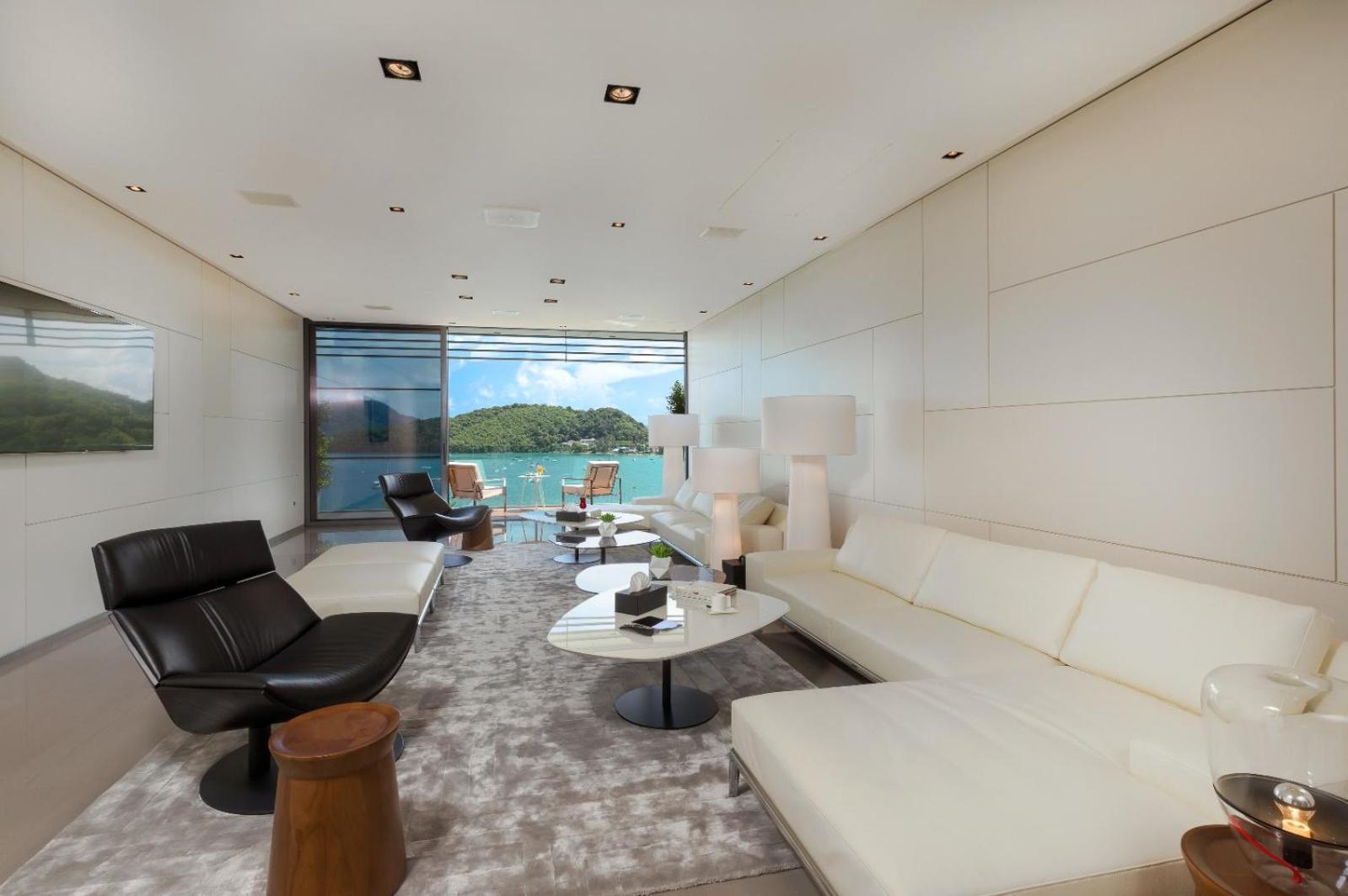 Villa Cliff