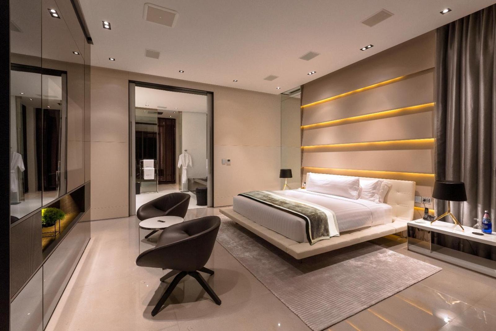 Cliff Villa
